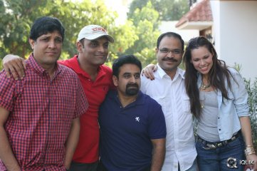 Rendu Rellu Naluge Movie Team Interview Photos